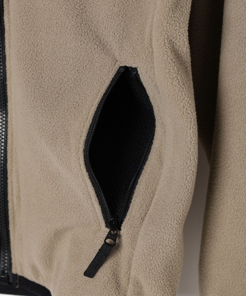 THE NORTH FACE(ザノースフェイス)の「【THE NORTH FACE】マウンテンバーサマイクロジャケット(KIDS)(ブルゾン・キッズ・ベージュ/ブラック・140cm/130cm/160cm/150cm)」の7枚目の写真