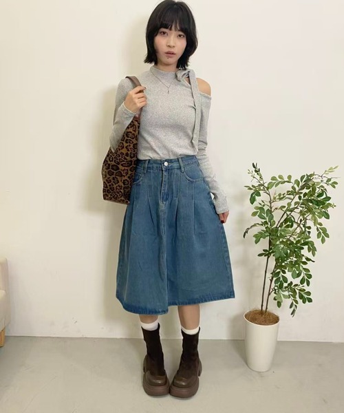 mebole(メボレ)の「ワンショルダーリボンスリムトップス(Tシャツ/カットソー・レディース・ブラック/グレー/ホワイト・FREE)」の22枚目の写真