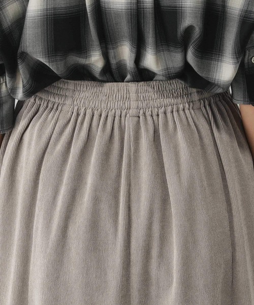 GLOBAL WORK(グローバルワーク)の「イージーケアコーデュロイフレアスカート/575178(スカート・レディース・ブルー系その他6/ダークグレー/ワインレッド/ライトグレー・REGULAR/SHORT)」の15枚目の写真