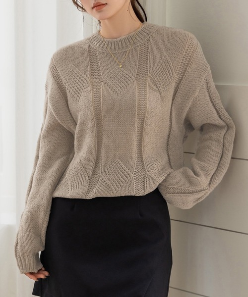 セール】程よい透かし編み。長袖やわらかモヘアタッチケーブルニット
