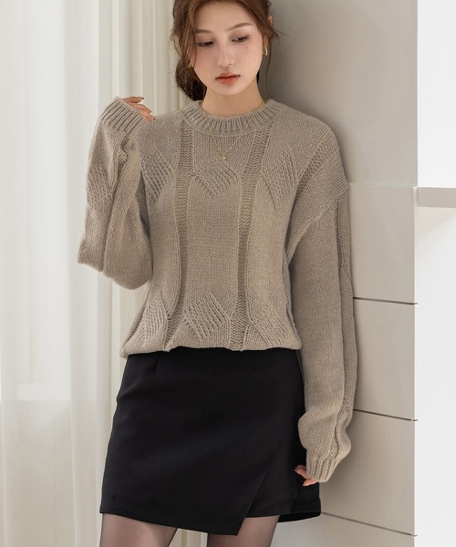 DAY CLOSET(デイ クローゼット)の「程よい透かし編み。長袖やわらかモヘアタッチケーブルニットセーター レディース(ニット/セーター・レディース・ピンク/オフホワイト/グレイッシュベージュ/ブルー・FREE)」の13枚目の写真