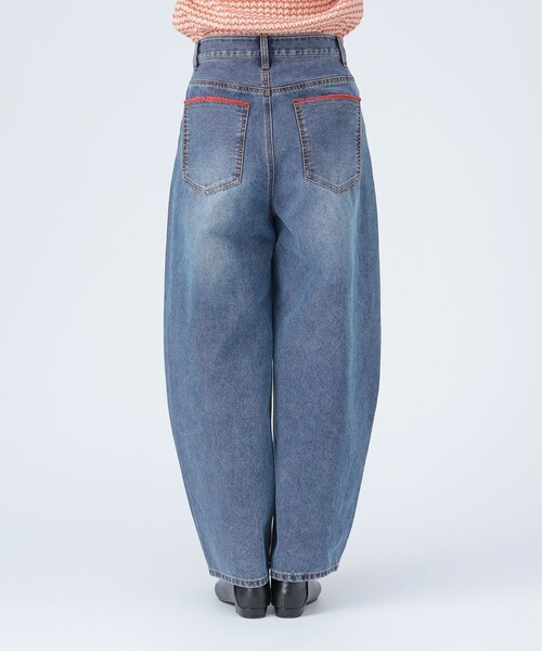 BEAMS HEART(ビームスハート)の「カラー ダメージ コクーン デニム(デニムパンツ・レディース・サックスブルー/ブルー・SMALL/MEDIUM)」の12枚目の写真