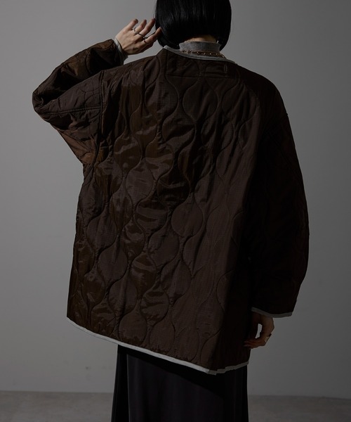 each（イーチ）の「キルティング中綿ミディジャケット（ブルゾン・レディース・アイボリー/カーキ/ブラウン/ブラック・FREE）」の20枚目の写真