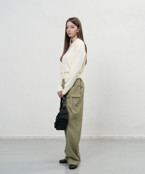 GENERAL IDEA(ジェネラルアイデア)の「essential collar layered pullover レイヤード襟付きニットプルオーバー(ニット/セーター・レディース・グレー/ブラック/アイボリー・S/L/M)」の7枚目の写真