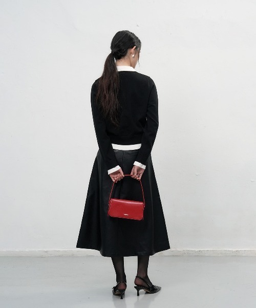 GENERAL IDEA(ジェネラルアイデア)の「essential collar layered pullover レイヤード襟付きニットプルオーバー(ニット/セーター・レディース・グレー/ブラック/アイボリー・S/L/M)」の17枚目の写真