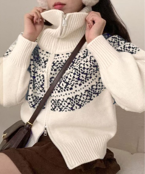 kirakiraShop(キラキラショップ)の「ノルディック柄 ダブルジップニットカーディガン(ニット/セーター・レディース・クリーム/グレー/レッド/ネイビー・FREE)」の5枚目の写真