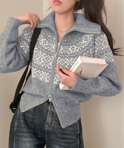 kirakiraShop(キラキラショップ)の「ノルディック柄 ダブルジップニットカーディガン(ニット/セーター・レディース・クリーム/グレー/レッド/ネイビー・FREE)」の8枚目の写真