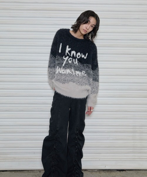 Heart Tattoo(ハートタトゥー)の「Art shaggy gradation BIG Knit / アートデザインシャギービッグニット(ニット/セーター・レディース・ブラック系・FREE)」の7枚目の写真