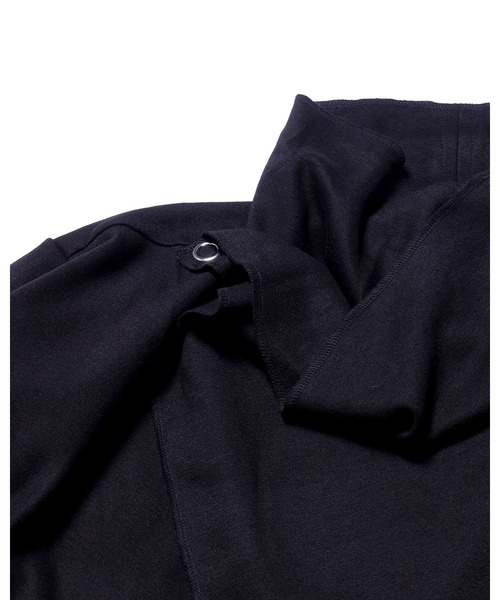Ruze（ルゼ）の「Overwrap drape coat / オーバーラップ ドレープ ロングコート（その他アウター・メンズ・ブラック・FREE）」の9枚目の写真