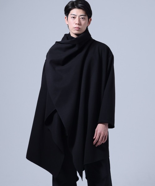 Ruze（ルゼ）の「Overwrap drape coat / オーバーラップ ドレープ ロングコート（その他アウター・メンズ・ブラック・FREE）」の19枚目の写真