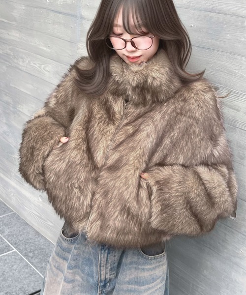 CHARME BY MICOLA（シャルムバイミコラ）の「ショート丈ファージャケット（その他アウター・レディース・ベージュ/ブラウン・FREE）」の5枚目の写真