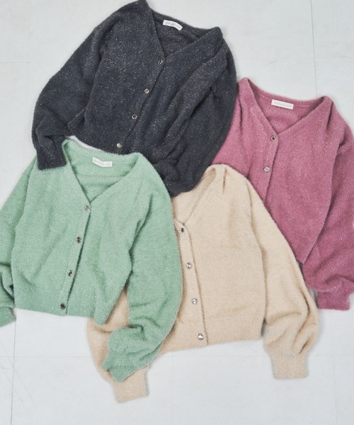 31 Sons de mode（トランテアン　ソン　ドゥ　モード）の「2025秋冬新作 Vネックシャギーカーディガン（カーディガン/ボレロ・レディース・チャコールグレー/ピンク/ライトグリーン/ベージュ・ﾌﾘ-）」の3枚目の写真