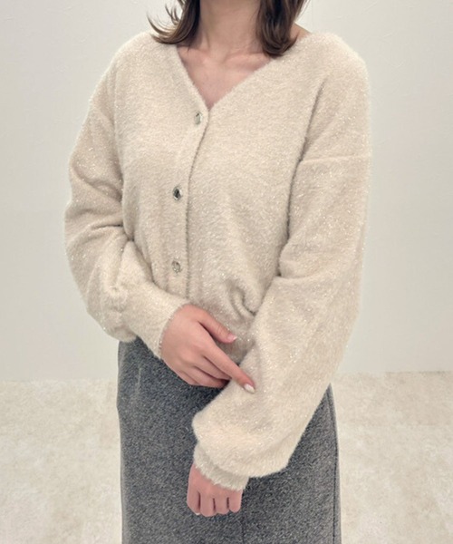 31 Sons de mode（トランテアン　ソン　ドゥ　モード）の「2025秋冬新作 Vネックシャギーカーディガン（カーディガン/ボレロ・レディース・チャコールグレー/ピンク/ライトグリーン/ベージュ・ﾌﾘ-）」の19枚目の写真