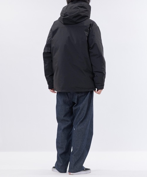 JOHN'S CLOSET（ジョンズクローゼット）の「【13】撥水＆防風 同色ロゴ 中綿マウンテンパーカー（ダウンジャケット/コート・メンズ・ホワイト/レッド/ブラック・MEDIUM/LARGE/X-LARGE）」の18枚目の写真