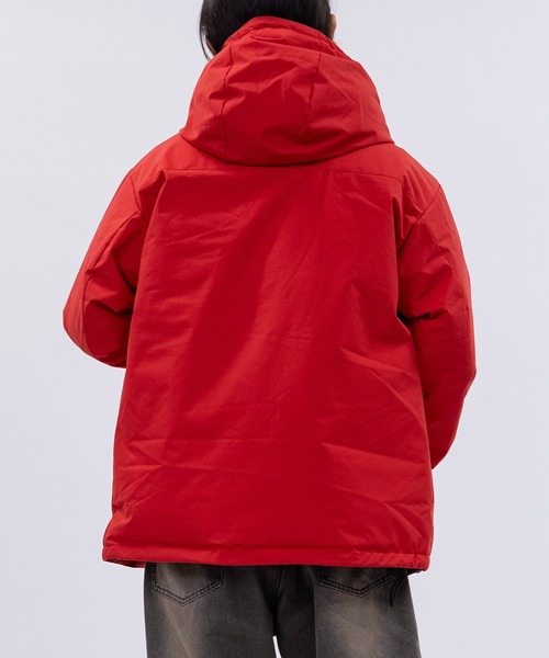 JOHN'S CLOSET（ジョンズクローゼット）の「【13】撥水＆防風 同色ロゴ 中綿マウンテンパーカー（ダウンジャケット/コート・メンズ・ホワイト/レッド/ブラック・MEDIUM/LARGE/X-LARGE）」の21枚目の写真