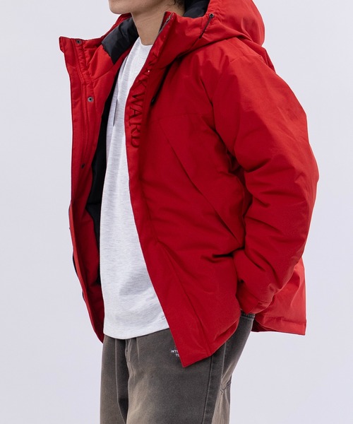 JOHN'S CLOSET（ジョンズクローゼット）の「【13】撥水＆防風 同色ロゴ 中綿マウンテンパーカー（ダウンジャケット/コート・メンズ・ホワイト/レッド/ブラック・MEDIUM/LARGE/X-LARGE）」の20枚目の写真