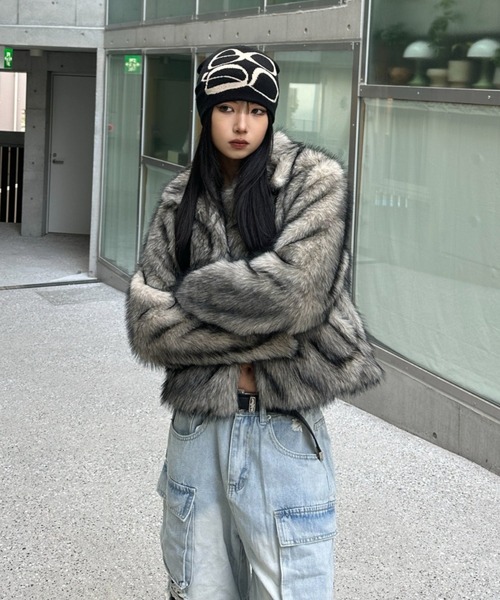 グレー ファーショートジャケット グレーファーショートジャケット（その他アウター）｜KsG