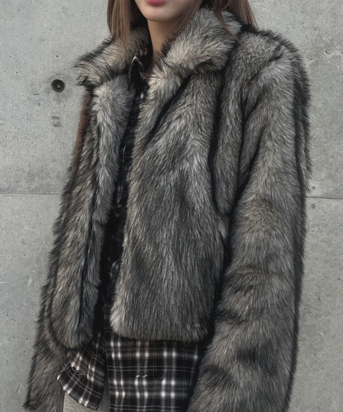 専用　グレー ファーショートジャケット グレーファーショートジャケット（その他アウター）｜KsG