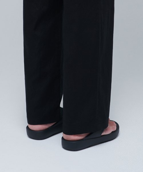 MUSINSA STANDARD（ムシンサスタンダード）の「コットンリネンワンタックワイドパンツ[ブラック]（その他パンツ・メンズ・その他・38/36/34/32/30/26/28）」の9枚目の写真