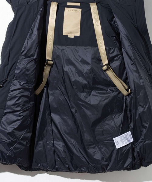 WOOLRICH(ウールリッチ)の「WOOLRICH CLOUD MADISON COAT ウールリッチ クラウド マジソン ダウンジャケット(ダウンジャケット/コート・レディース・ブラック/ネイビー・LARGE/SMALL/MEDIUM)」の15枚目の写真