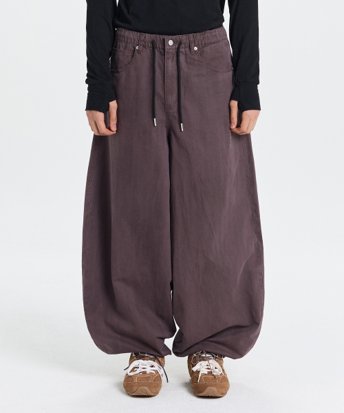 KICHUL(キチョル)の「Dyed balloon cotton pants (dark purple)(その他パンツ・メンズ・その他・SMALL/MEDIUM/LARGE)」の4枚目の写真