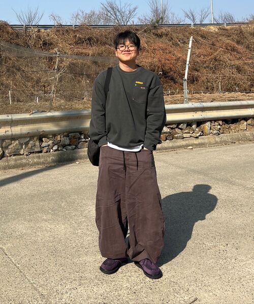 KICHUL(キチョル)の「Dyed balloon cotton pants (dark purple)(その他パンツ・メンズ・その他・SMALL/MEDIUM/LARGE)」の2枚目の写真