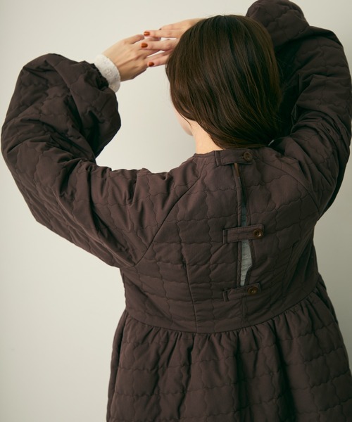 Lunea（ルネア）の「キルティングワンピースコート/ワンピース（その他アウター・レディース・ブラウン・FREE）」の5枚目の写真