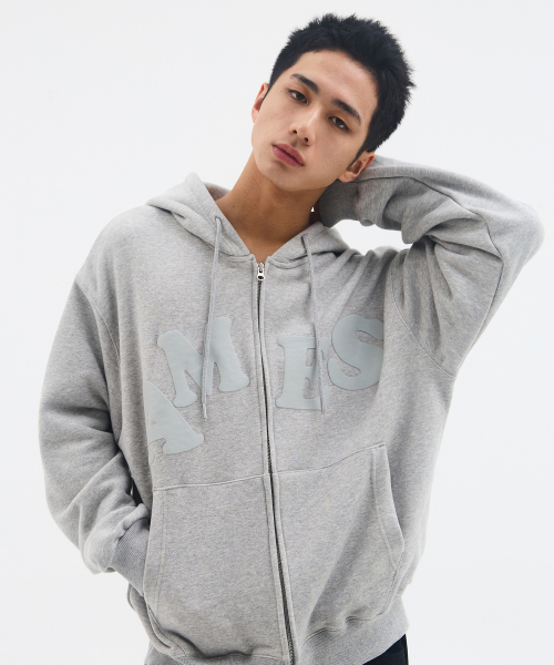 AMESWORLDWIDE(アメスワールドワイド)の「BIG TYPO HOODIE ZIP UP GREY(パーカー・メンズ・その他・SMALL/MEDIUM/LARGE)」の5枚目の写真