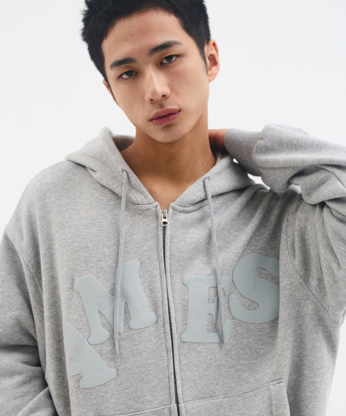 AMESWORLDWIDE(アメスワールドワイド)の「BIG TYPO HOODIE ZIP UP GREY(パーカー・メンズ・その他・SMALL/MEDIUM/LARGE)」の6枚目の写真