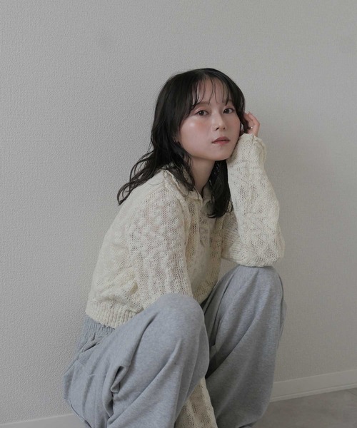 Reurie'(レウリィ)の「【好評につき再入荷!】オリジナルパフィーポロニット / カジュアル ショート丈 クロップド丈 襟 アイボリー ブラック シンプル(ニット/セーター・レディース・アイボリー/ブラック・FREE)」の20枚目の写真