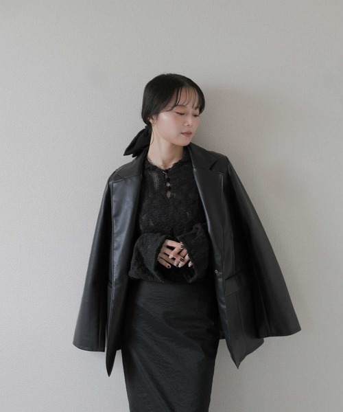 Reurie'（レウリィ）の「オリジナルパフィーポロニット / カジュアル ショート丈 クロップド丈 襟 アイボリー ブラック シンプル（ニット/セーター・レディース・アイボリー/ブラック・FREE）」の18枚目の写真