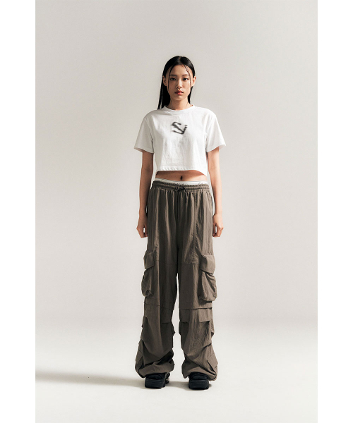 SCHISM INDUCING(スキズムインデューシング)の「LOGO CROPPED T-SHIRT, WHITE(Tシャツ/カットソー・レディース・その他・MEDIUM)」の7枚目の写真