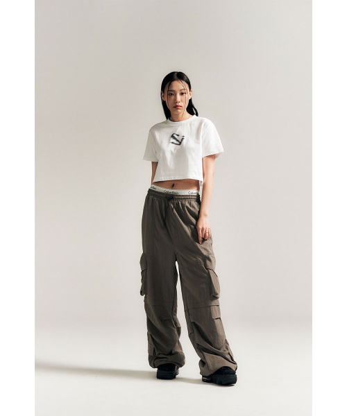 SCHISM INDUCING(スキズムインデューシング)の「LOGO CROPPED T-SHIRT, WHITE(Tシャツ/カットソー・レディース・その他・MEDIUM)」の10枚目の写真