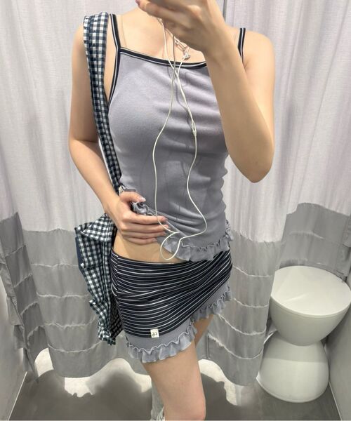 UGLY SHADOW(アグリーシャドウ)の「ニーハイソックス(グレー)(ソックス/靴下・レディース・その他・FREE)」の7枚目の写真