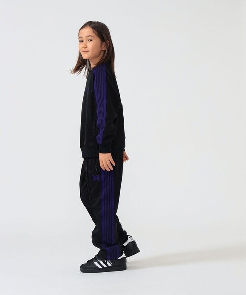 Needles(ニードルス)の「▲【別注】NEEDLES / Track Crew Neck Shirt(110~160cm)(スウェット・キッズ・ブラック・LARGE/SMALL)」の6枚目の写真