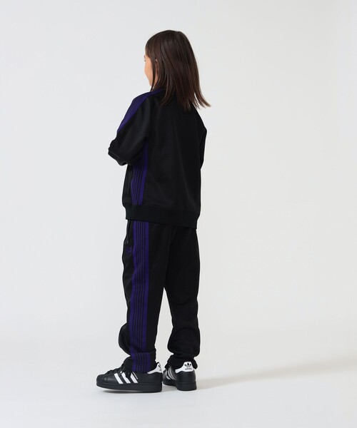 Needles(ニードルス)の「▲【別注】NEEDLES / Track Crew Neck Shirt(110~160cm)(スウェット・キッズ・ブラック・LARGE/SMALL)」の7枚目の写真
