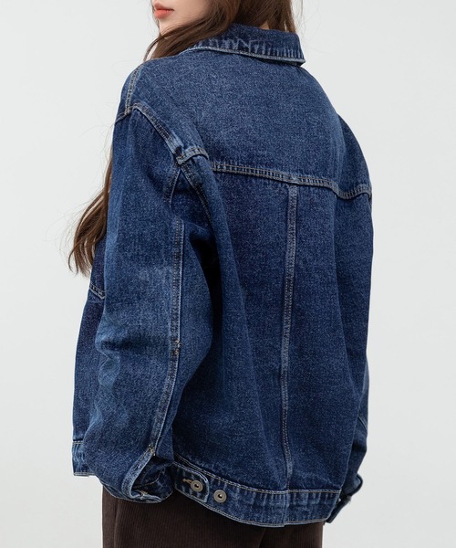 DAY CLOSET（デイ クローゼット）の「美シルエットを作るフロント立体仕立て。長袖ヨーク切り替えカジュアルデニムジャケット レディース（デニムジャケット・レディース・ブルー/ネイビー/インディゴブルー・L/M）」の13枚目の写真
