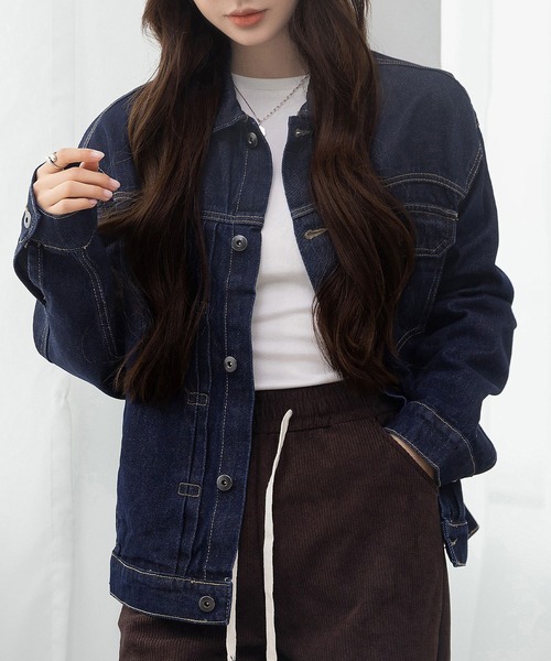 DAY CLOSET（デイ クローゼット）の「美シルエットを作るフロント立体仕立て。長袖ヨーク切り替えカジュアルデニムジャケット レディース（デニムジャケット・レディース・ブルー/ネイビー/インディゴブルー・L/M）」の4枚目の写真