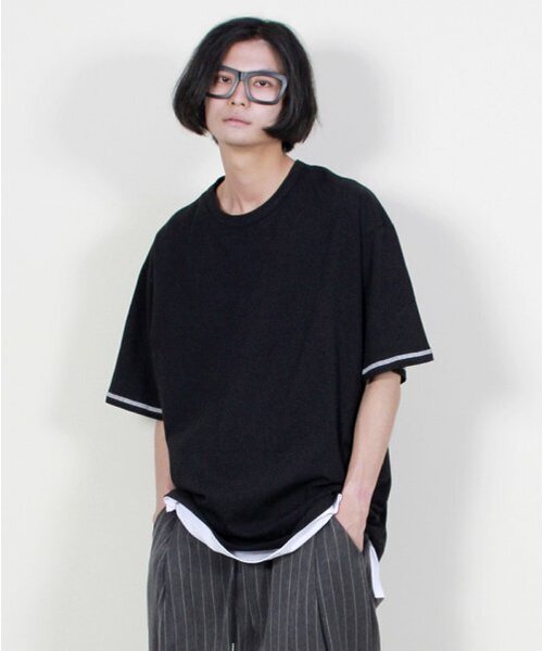 DEMARC(ドゥマーク)の「オーバーサイズ半袖ステッチポイントTシャツブラック(Tシャツ/カットソー・メンズ・その他・LARGE/MEDIUM)」の4枚目の写真