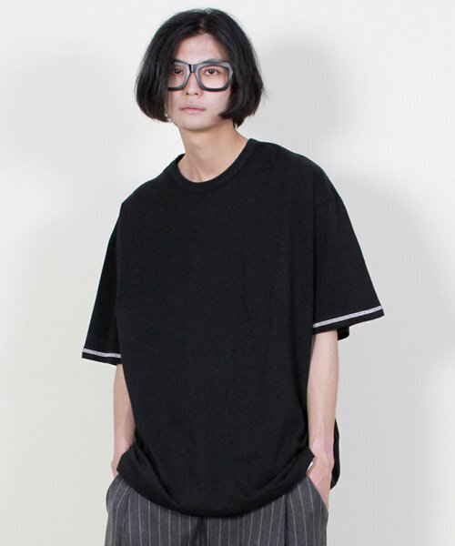 DEMARC(ドゥマーク)の「オーバーサイズ半袖ステッチポイントTシャツブラック(Tシャツ/カットソー・メンズ・その他・LARGE/MEDIUM)」の3枚目の写真