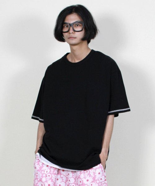 DEMARC(ドゥマーク)の「オーバーサイズ半袖ステッチポイントTシャツブラック(Tシャツ/カットソー・メンズ・その他・LARGE/MEDIUM)」の11枚目の写真