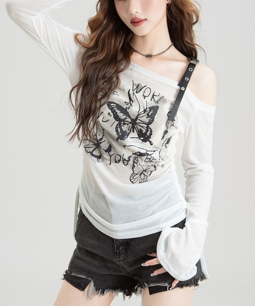 lilful(リルフル)の「【26年春夏新作】ショルダーベルト サイドシャーリング バタフライデザインシアートップス(Tシャツ/カットソー・レディース・ブラック/ホワイト・F)」の13枚目の写真
