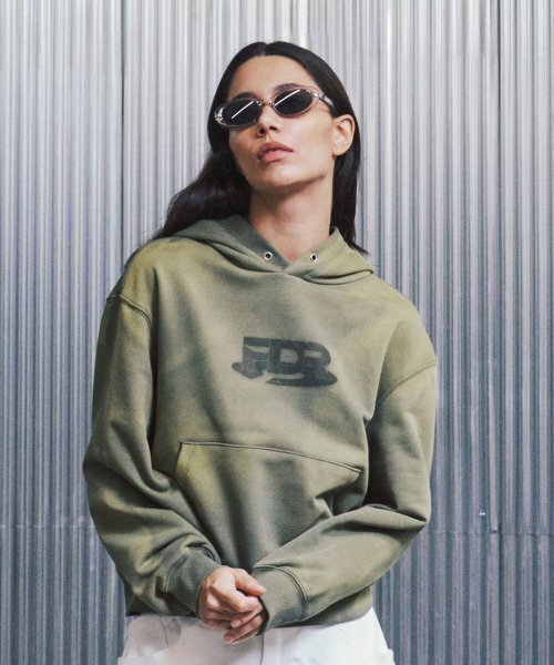 FDR(エフディーアール)の「Two Tone Garment Washed FDR Hood_Khaki(パーカー・メンズ・その他・SMALL)」の4枚目の写真