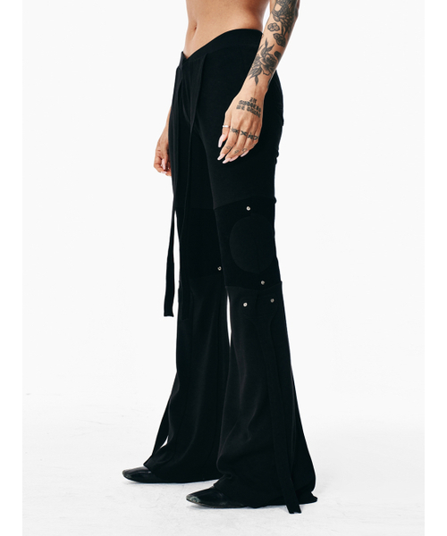 YEEL（ワイイーイーエル）の「KNIT TRIM BOOTCUT PANTS BLACK（その他パンツ・レディース・その他・MEDIUM/SMALL）」の2枚目の写真