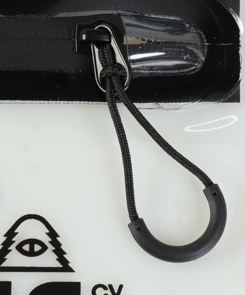 POLeR（ポーラー）の「POLER HIGH&DRY PVC CLEAR MOBILE SACOCHE（ポーラー HIGH&DRY PVC クリア モバイル サコッシュ）（ボディバッグ/ウエストポーチ・メンズ・ブラック/オレンジ/イエロー・ONE SIZE）」の13枚目の写真