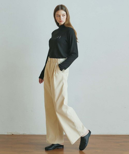 MOIREMOA(モアレモア)の「String Corduroy Pants-ivory(その他パンツ・レディース・アイボリー・FREE)」の3枚目の写真