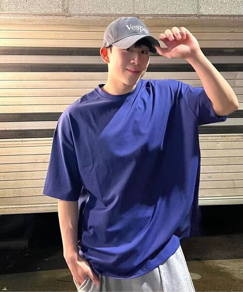 BATIP(バティップ)の「スーピマ無地セミオーバー半袖Tシャツブルー(Tシャツ/カットソー・メンズ・その他・MEDIUM/LARGE/X-LARGE/XX-LARGE)」の8枚目の写真