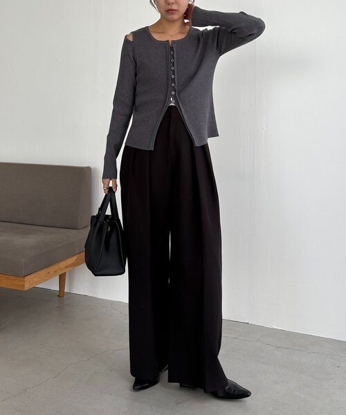 CAPRICIEUX LE'MAGE（カプリシューレマージュ）の「肩開きセッパボタンカーディガン（カーディガン/ボレロ・レディース・ブラウン/ピンク/グレー/ライトベージュ・FREE）」の14枚目の写真