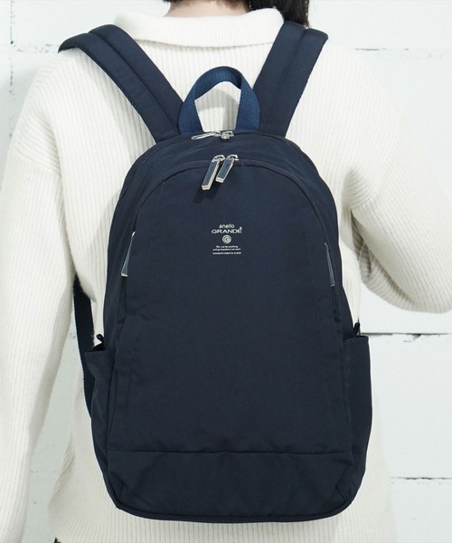 anello GRANDE(アネログランデ)の「"02"≪anello GRANDE≫MOIST/モイスト 10ポケット/15L 2WAY デイパック/リュック(バックパック/リュック・レディース・ネイビー/グレイッシュベージュ/ブラック・ONE SIZE)」の1枚目の写真