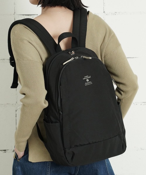 anello GRANDE(アネログランデ)の「"02"≪anello GRANDE≫MOIST/モイスト 10ポケット/15L 2WAY デイパック/リュック(バックパック/リュック・レディース・ネイビー/グレイッシュベージュ/ブラック・ONE SIZE)」の2枚目の写真